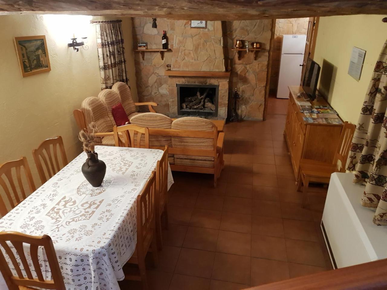 Casa Rural Barba Fuente-Higuera ภายนอก รูปภาพ